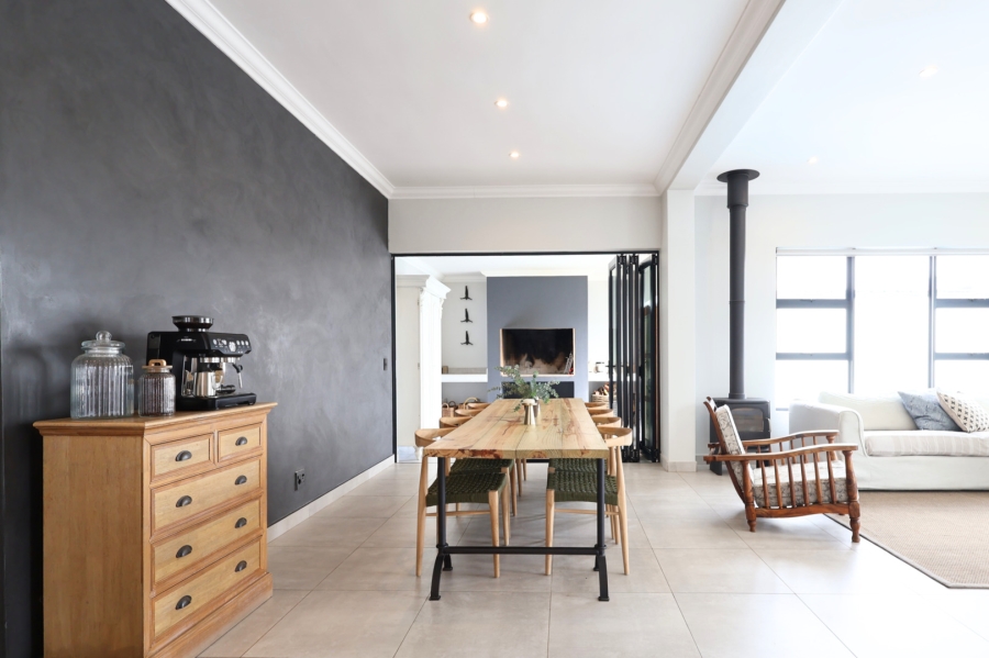 3 Bedroom Property for Sale in Nuwe Uitsig Western Cape